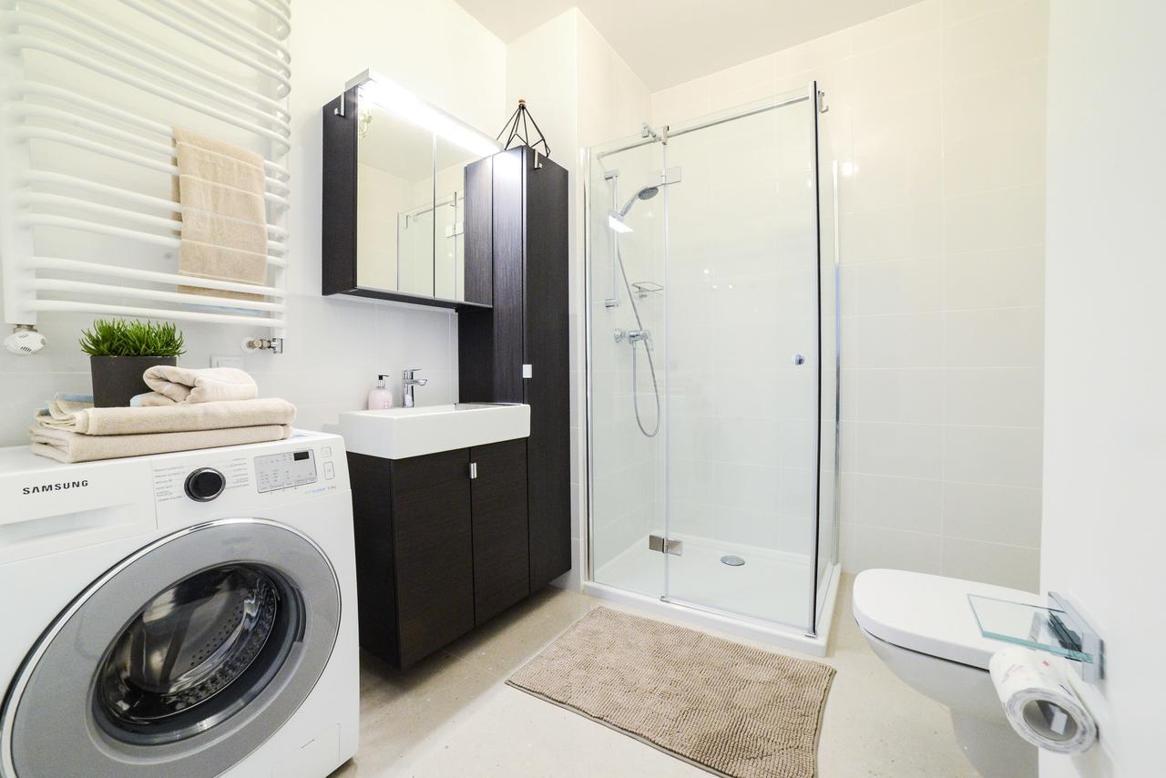 Cosy Apartment In วอร์ซอ ภายนอก รูปภาพ